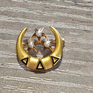 Vintage Tri Delta Sorority Pin Badge Gold filled Crescent Moon & Pearls